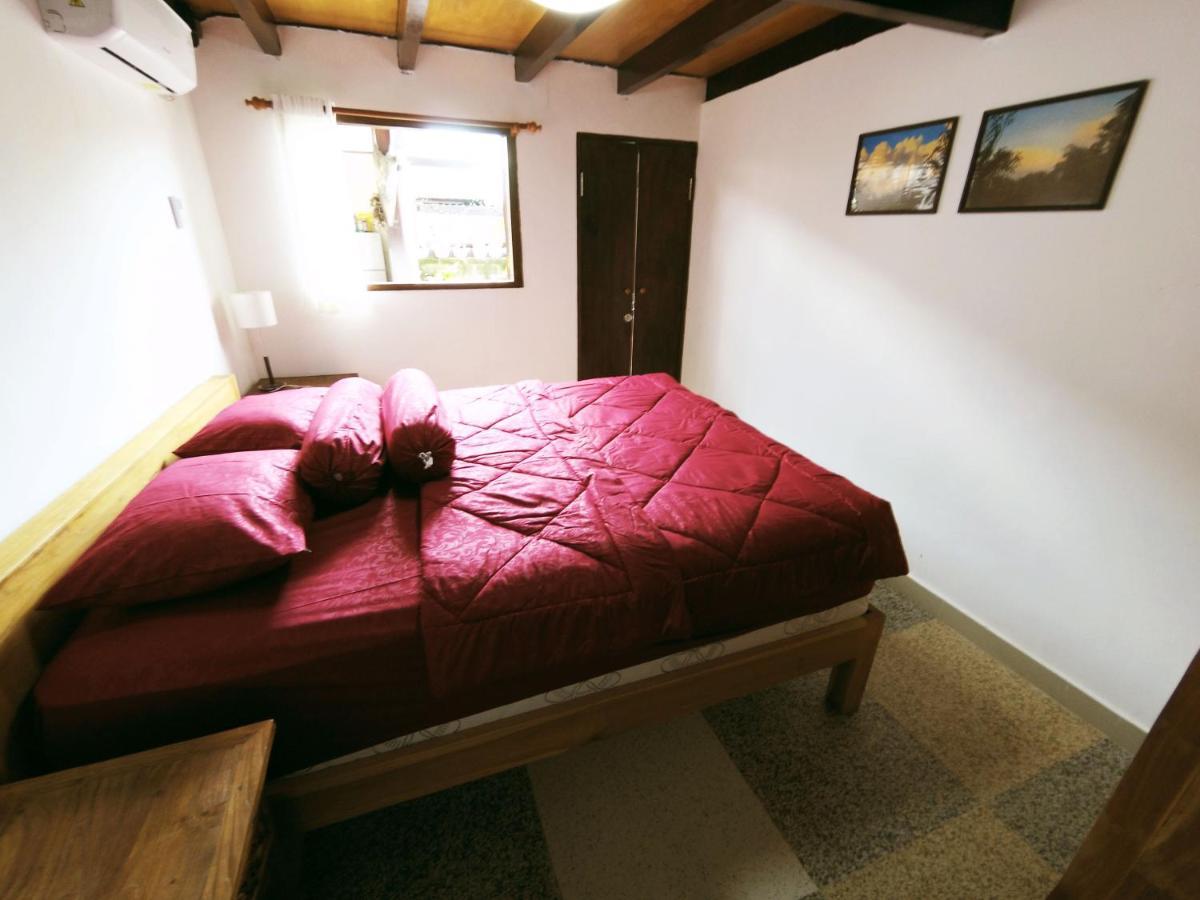 Capung Guesthouse Jimbaran Eksteriør bilde